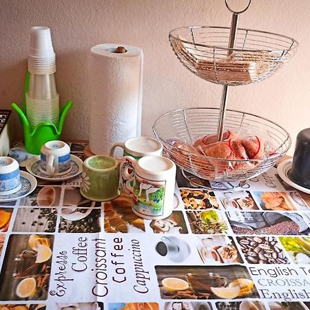 Domumontegrappa - Appartamento Indipendente Con Giardino - Sestu Dış mekan fotoğraf