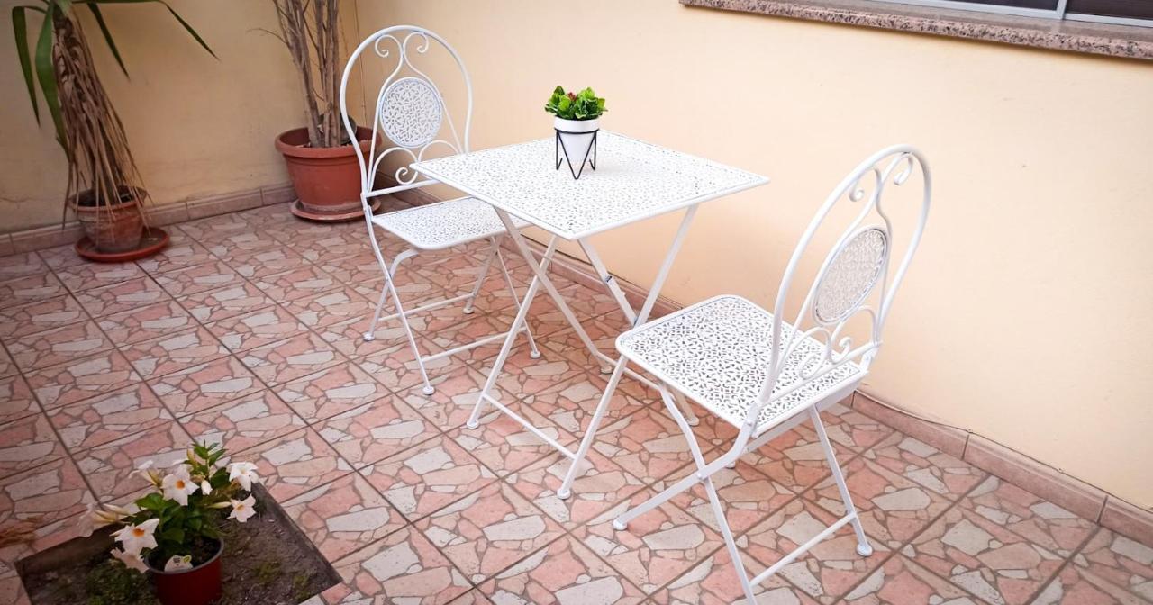 Domumontegrappa - Appartamento Indipendente Con Giardino - Sestu Dış mekan fotoğraf